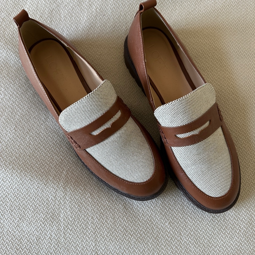 Loft Canvas Lug Penny Loafers size 9
